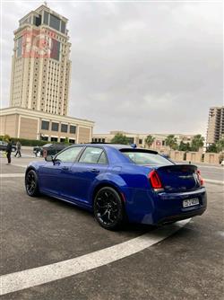 کرایسلەر 300